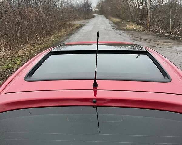 Червоний Сітроен Ксара Пікассо, об'ємом двигуна 1.6 л та пробігом 270 тис. км за 3900 $, фото 2 на Automoto.ua