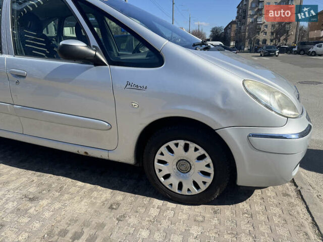 Ситроен Ксара Пикассо, объемом двигателя 1.6 л и пробегом 212 тыс. км за 4200 $, фото 2 на Automoto.ua