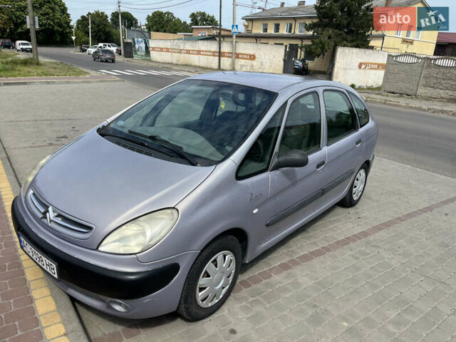 Сірий Сітроен Ксара Пікассо, об'ємом двигуна 1.6 л та пробігом 305 тис. км за 3300 $, фото 3 на Automoto.ua