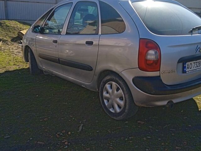 Серый Ситроен Ксара Пикассо, объемом двигателя 1.7 л и пробегом 225 тыс. км за 3222 $, фото 4 на Automoto.ua