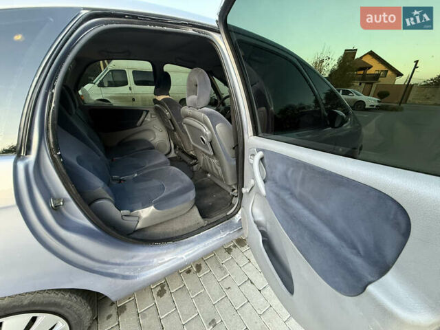 Серый Ситроен Ксара Пикассо, объемом двигателя 2 л и пробегом 318 тыс. км за 2500 $, фото 19 на Automoto.ua