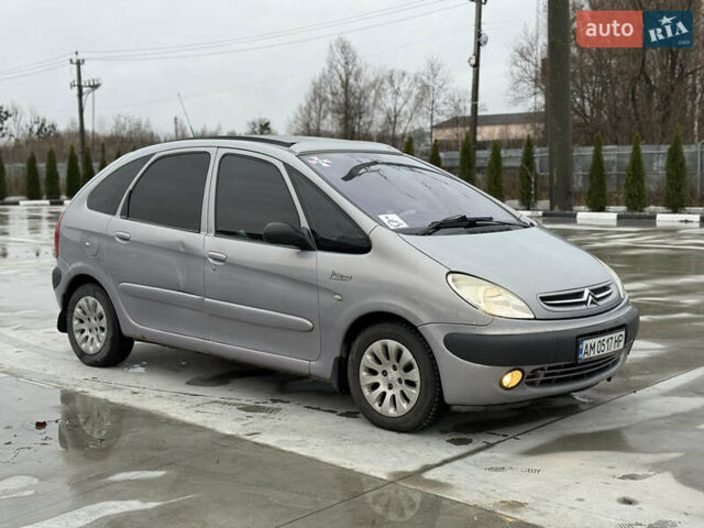 Серый Ситроен Ксара Пикассо, объемом двигателя 2 л и пробегом 265 тыс. км за 2599 $, фото 10 на Automoto.ua