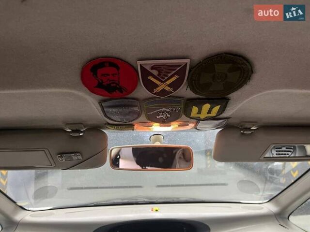 Серый Ситроен Ксара Пикассо, объемом двигателя 1.59 л и пробегом 242 тыс. км за 3900 $, фото 9 на Automoto.ua