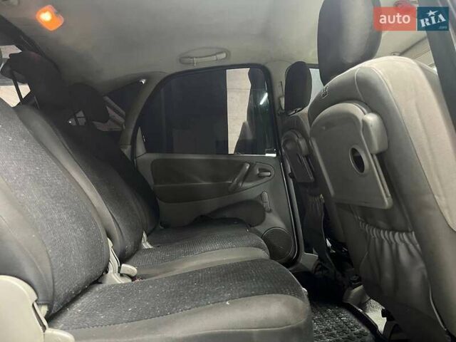 Серый Ситроен Ксара Пикассо, объемом двигателя 1.59 л и пробегом 242 тыс. км за 3900 $, фото 13 на Automoto.ua