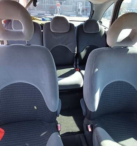 Серый Ситроен Ксара Пикассо, объемом двигателя 1.7 л и пробегом 375 тыс. км за 2700 $, фото 7 на Automoto.ua