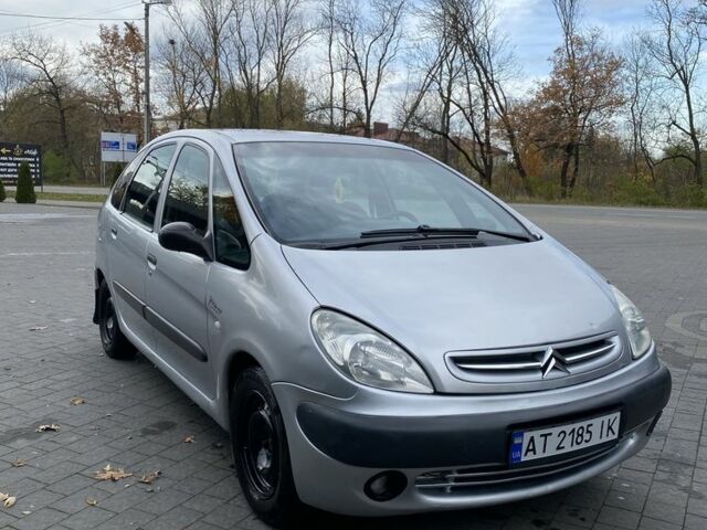 Ситроен Ксара Пикассо 2006 в Ивано-Франковске на Automoto.ua Серый Ситроен Ксара Пикассо, объемом двигателя 1.6 л и пробегом 241 тыс. км за 2600 $, фото 2 на Automoto.ua