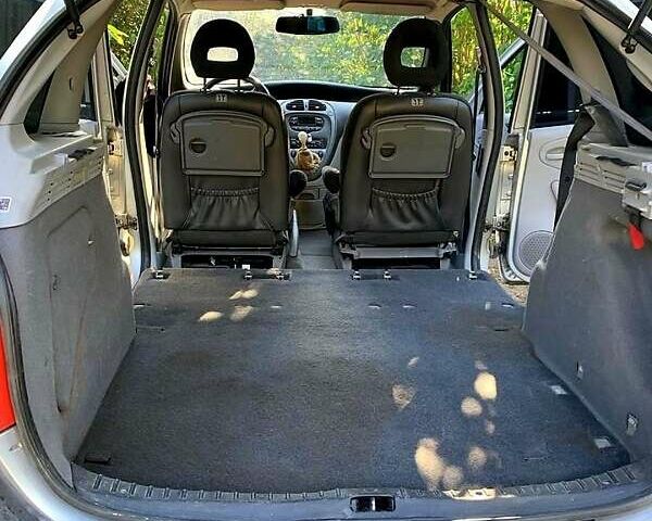 Серый Ситроен Ксара Пикассо, объемом двигателя 1.6 л и пробегом 263 тыс. км за 4200 $, фото 10 на Automoto.ua