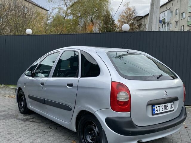 Ситроен Ксара Пикассо 2006 в Ивано-Франковске на Automoto.ua Серый Ситроен Ксара Пикассо, объемом двигателя 1.6 л и пробегом 241 тыс. км за 2600 $, фото 4 на Automoto.ua