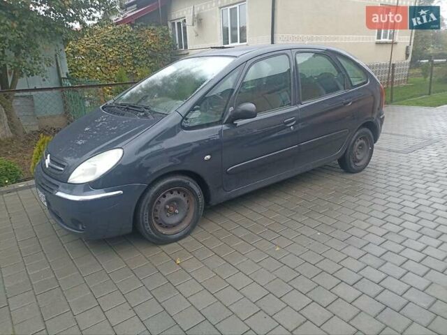 Серый Ситроен Ксара Пикассо, объемом двигателя 1.59 л и пробегом 284 тыс. км за 4000 $, фото 5 на Automoto.ua