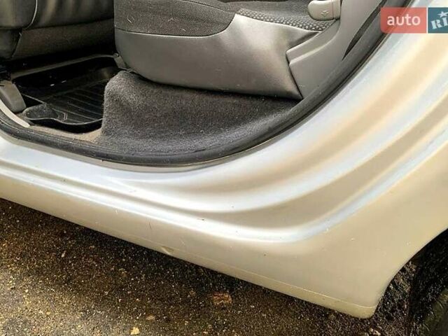 Серый Ситроен Ксара Пикассо, объемом двигателя 1.6 л и пробегом 263 тыс. км за 4200 $, фото 5 на Automoto.ua