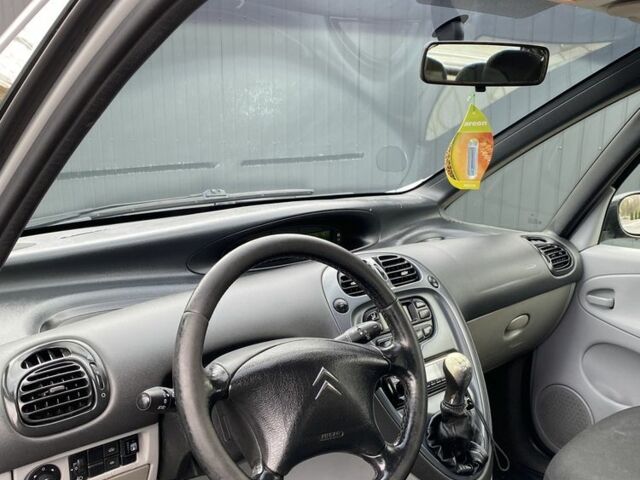 Ситроен Ксара Пикассо 2006 в Ивано-Франковске на Automoto.ua Серый Ситроен Ксара Пикассо, объемом двигателя 1.6 л и пробегом 241 тыс. км за 2600 $, фото 7 на Automoto.ua