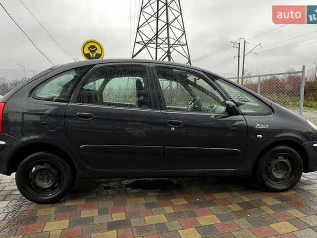 Сірий Сітроен Ксара Пікассо, об'ємом двигуна 1.59 л та пробігом 284 тис. км за 3600 $, фото 7 на Automoto.ua