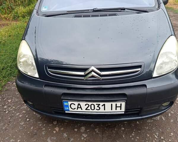 Серый Ситроен Ксара Пикассо, объемом двигателя 1.6 л и пробегом 300 тыс. км за 3950 $, фото 11 на Automoto.ua