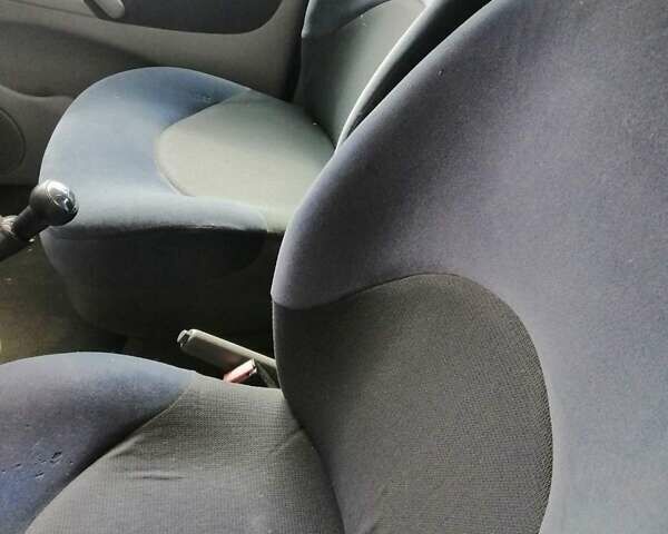 Сірий Сітроен Ксара Пікассо, об'ємом двигуна 1.6 л та пробігом 340 тис. км за 3500 $, фото 6 на Automoto.ua