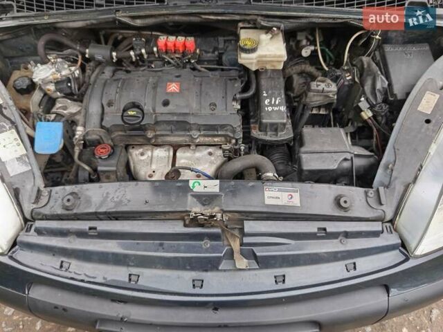 Серый Ситроен Ксара Пикассо, объемом двигателя 1.6 л и пробегом 300 тыс. км за 3950 $, фото 9 на Automoto.ua