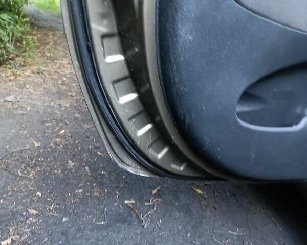 Сірий Сітроен Ксара Пікассо, об'ємом двигуна 1.6 л та пробігом 290 тис. км за 4300 $, фото 16 на Automoto.ua