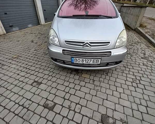 Серый Ситроен Ксара Пикассо, объемом двигателя 1.56 л и пробегом 228 тыс. км за 4500 $, фото 7 на Automoto.ua