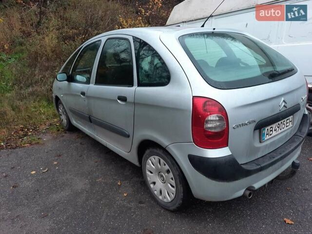 Сірий Сітроен Ксара Пікассо, об'ємом двигуна 1.6 л та пробігом 268 тис. км за 3900 $, фото 1 на Automoto.ua