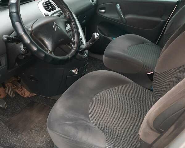 Сірий Сітроен Ксара Пікассо, об'ємом двигуна 1.6 л та пробігом 268 тис. км за 3900 $, фото 3 на Automoto.ua