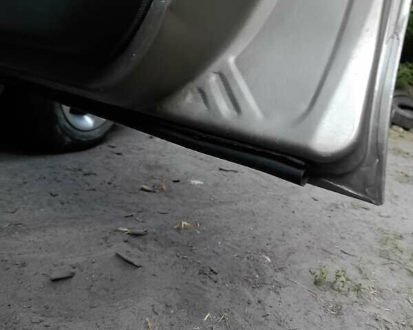 Сірий Сітроен Ксара Пікассо, об'ємом двигуна 1.6 л та пробігом 290 тис. км за 4300 $, фото 10 на Automoto.ua