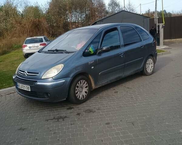 Ситроен Ксара Пикассо 2008 в Яворове на Automoto.ua Серый Ситроен Ксара Пикассо, объемом двигателя 1.6 л и пробегом 300 тыс. км за 3900 $, фото 7 на Automoto.ua