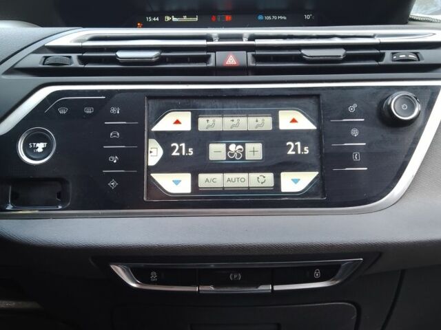 Сірий Сітроен Ксара Пікассо, об'ємом двигуна 1.6 л та пробігом 315 тис. км за 6450 $, фото 22 на Automoto.ua