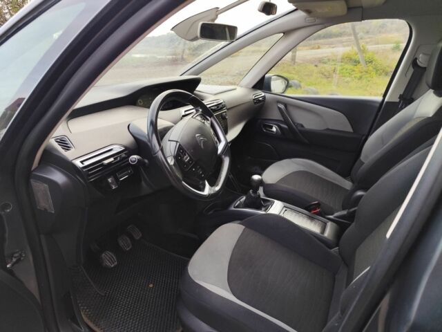 Сірий Сітроен Ксара Пікассо, об'ємом двигуна 1.6 л та пробігом 315 тис. км за 6450 $, фото 8 на Automoto.ua