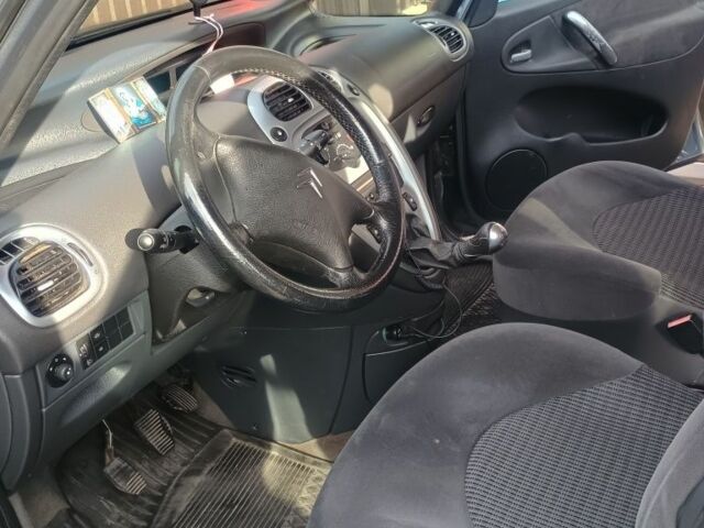 Ситроен Ксара Пикассо 2008 в Яворове на Automoto.ua Серый Ситроен Ксара Пикассо, объемом двигателя 1.6 л и пробегом 300 тыс. км за 3900 $, фото 7 на Automoto.ua