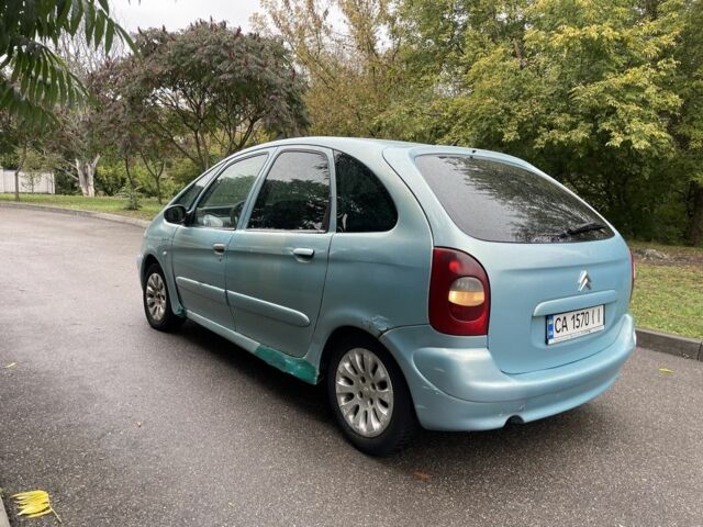 Ситроен Ксара Пикассо 2003 в Смеле на Automoto.ua Синий Ситроен Ксара Пикассо, объемом двигателя 2 л и пробегом 300 тыс. км за 1600 $, фото 6 на Automoto.ua