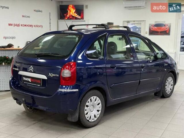 Синій Сітроен Ксара Пікассо, об'ємом двигуна 1.59 л та пробігом 215 тис. км за 4490 $, фото 13 на Automoto.ua