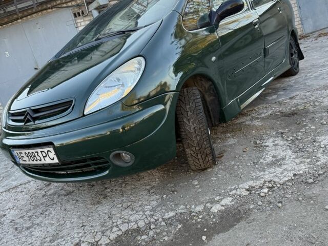 Зеленый Ситроен Ксара Пикассо, объемом двигателя 2 л и пробегом 400 тыс. км за 1700 $, фото 13 на Automoto.ua