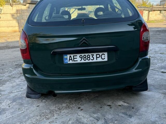 Зеленый Ситроен Ксара Пикассо, объемом двигателя 2 л и пробегом 400 тыс. км за 1700 $, фото 4 на Automoto.ua