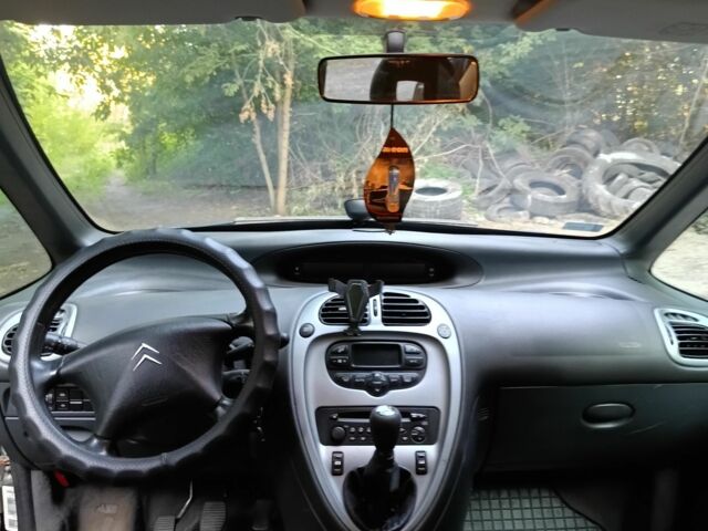 Бежевый Ситроен Ксара, объемом двигателя 1.6 л и пробегом 290 тыс. км за 4300 $, фото 5 на Automoto.ua