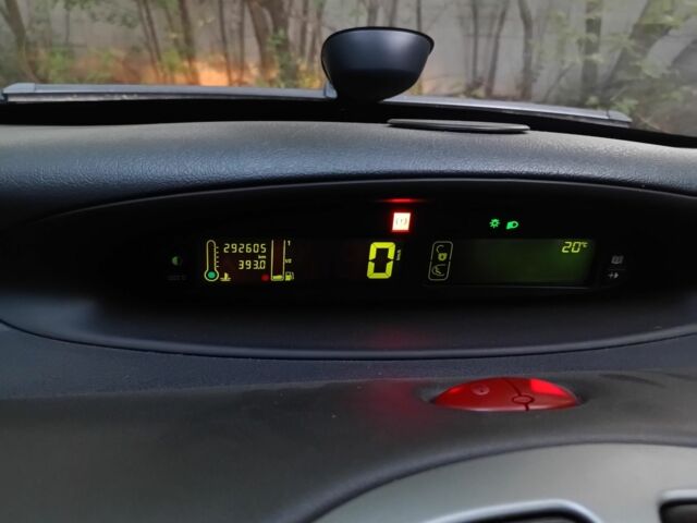 Бежевый Ситроен Ксара, объемом двигателя 1.6 л и пробегом 290 тыс. км за 4300 $, фото 7 на Automoto.ua