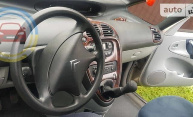 Бежевый Ситроен Ксара, объемом двигателя 1.7 л и пробегом 210 тыс. км за 3500 $, фото 6 на Automoto.ua