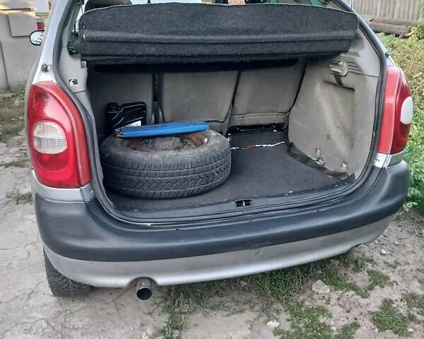 Сірий Сітроен Ксара, об'ємом двигуна 1.9 л та пробігом 315 тис. км за 2055 $, фото 7 на Automoto.ua