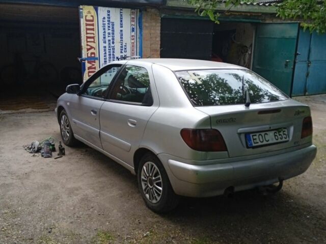 Серый Ситроен Ксара, объемом двигателя 2 л и пробегом 300 тыс. км за 1051 $, фото 4 на Automoto.ua