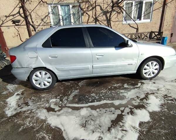 Серый Ситроен Ксара, объемом двигателя 1.59 л и пробегом 220 тыс. км за 2500 $, фото 2 на Automoto.ua