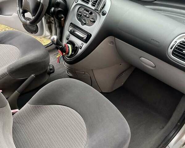 Серый Ситроен Ксара, объемом двигателя 1.6 л и пробегом 204 тыс. км за 2850 $, фото 10 на Automoto.ua