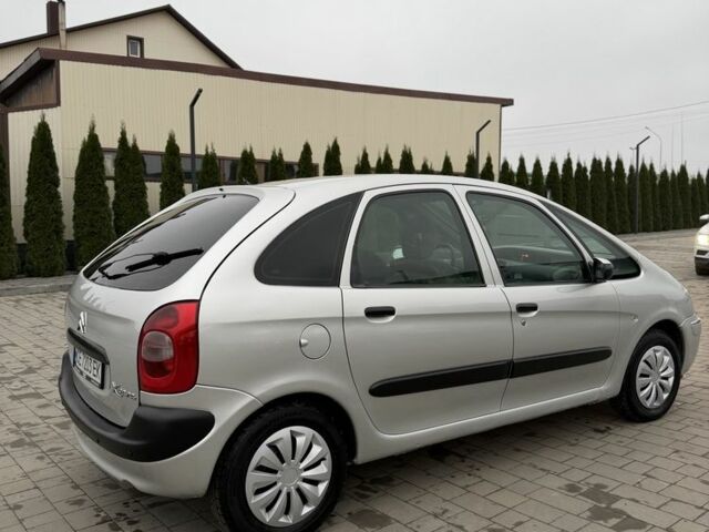 Серый Ситроен Ксара, объемом двигателя 2 л и пробегом 288 тыс. км за 3500 $, фото 1 на Automoto.ua