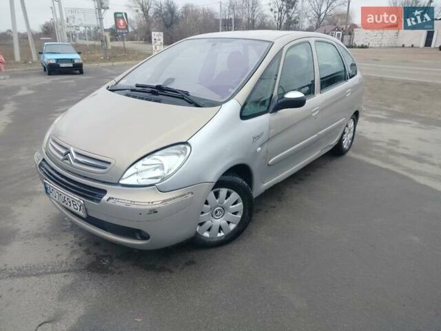 Серый Ситроен Ксара, объемом двигателя 1.6 л и пробегом 309 тыс. км за 3100 $, фото 6 на Automoto.ua