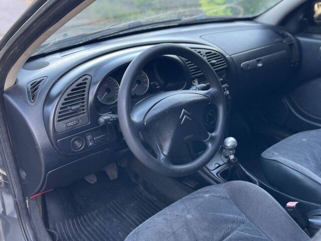 Серый Ситроен Ксара, объемом двигателя 1.4 л и пробегом 2 тыс. км за 750 $, фото 6 на Automoto.ua
