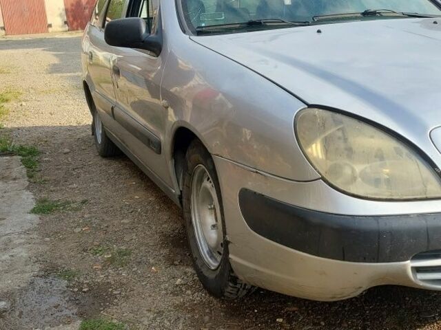 Серый Ситроен Ксара, объемом двигателя 1.9 л и пробегом 300 тыс. км за 2150 $, фото 1 на Automoto.ua