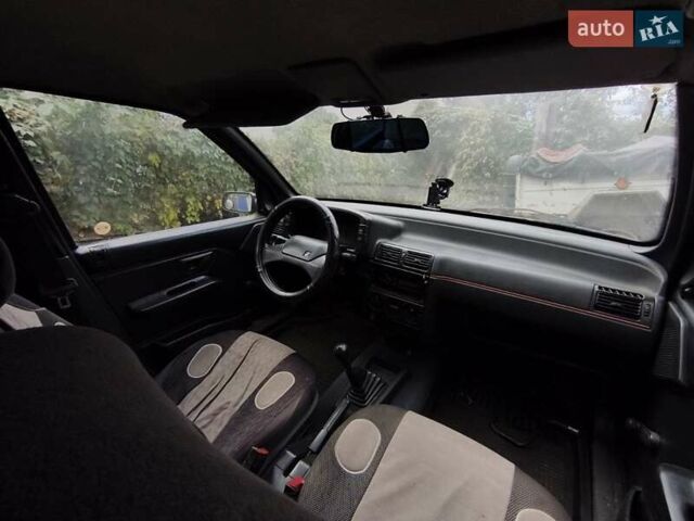 Ситроен ЗХ 1993 в Онуфриевке на Automoto.ua Красный Ситроен ЗХ, объемом двигателя 1.9 л и пробегом 300 тыс. км за 1674 $, фото 3 на Automoto.ua