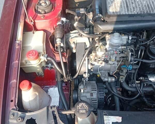 Красный Ситроен ЗХ, объемом двигателя 1.9 л и пробегом 494 тыс. км за 1350 $, фото 4 на Automoto.ua