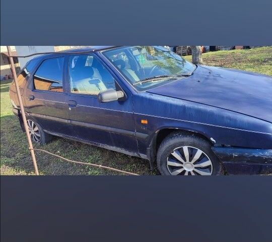 Ситроен ЗХ 1994 в Львове на Automoto.ua Синий Ситроен ЗХ, объемом двигателя 1.8 л и пробегом 320 тыс. км за 600 $, фото 3 на Automoto.ua