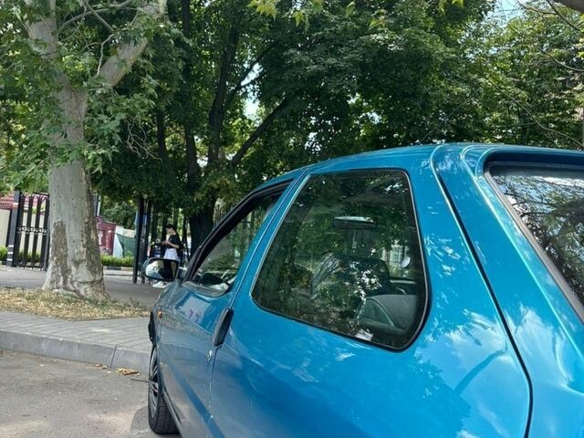 Синий Ситроен ЗХ, объемом двигателя 1.4 л и пробегом 250 тыс. км за 1350 $, фото 4 на Automoto.ua
