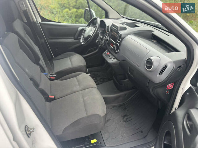 Белый Ситроен e-Berlingo, объемом двигателя 0 л и пробегом 60 тыс. км за 7950 $, фото 19 на Automoto.ua