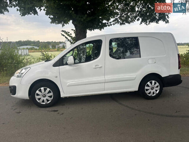 Белый Ситроен e-Berlingo, объемом двигателя 0 л и пробегом 60 тыс. км за 7950 $, фото 4 на Automoto.ua