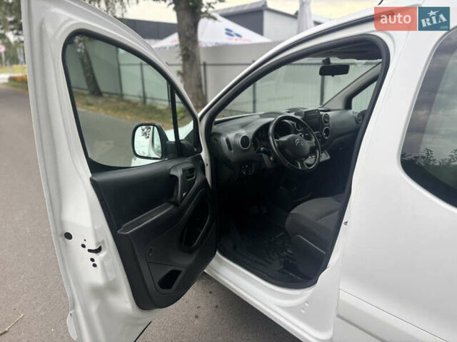Белый Ситроен e-Berlingo, объемом двигателя 0 л и пробегом 60 тыс. км за 7950 $, фото 14 на Automoto.ua